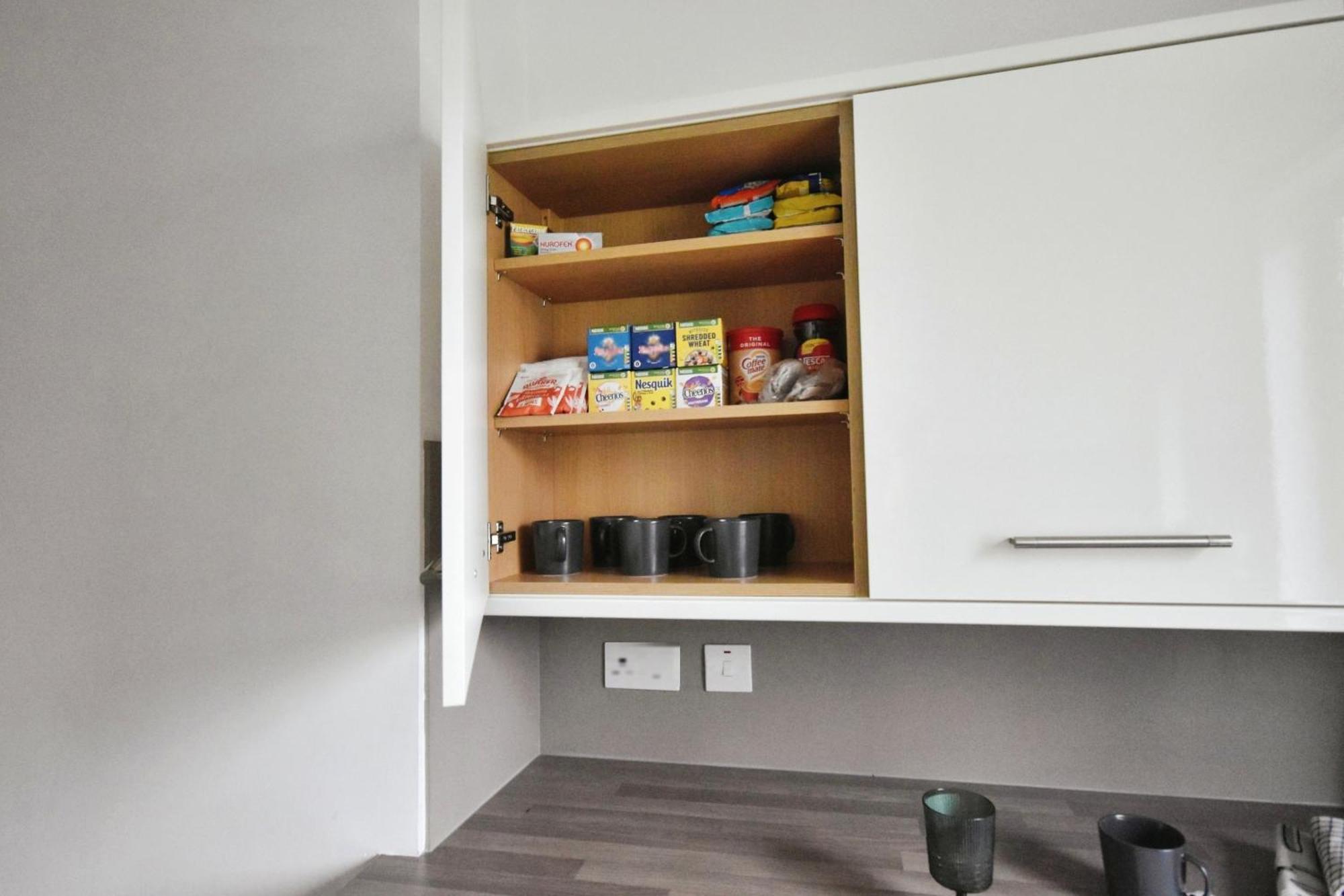 Glasgow Modern Style Home , Separate Entrance ภายนอก รูปภาพ