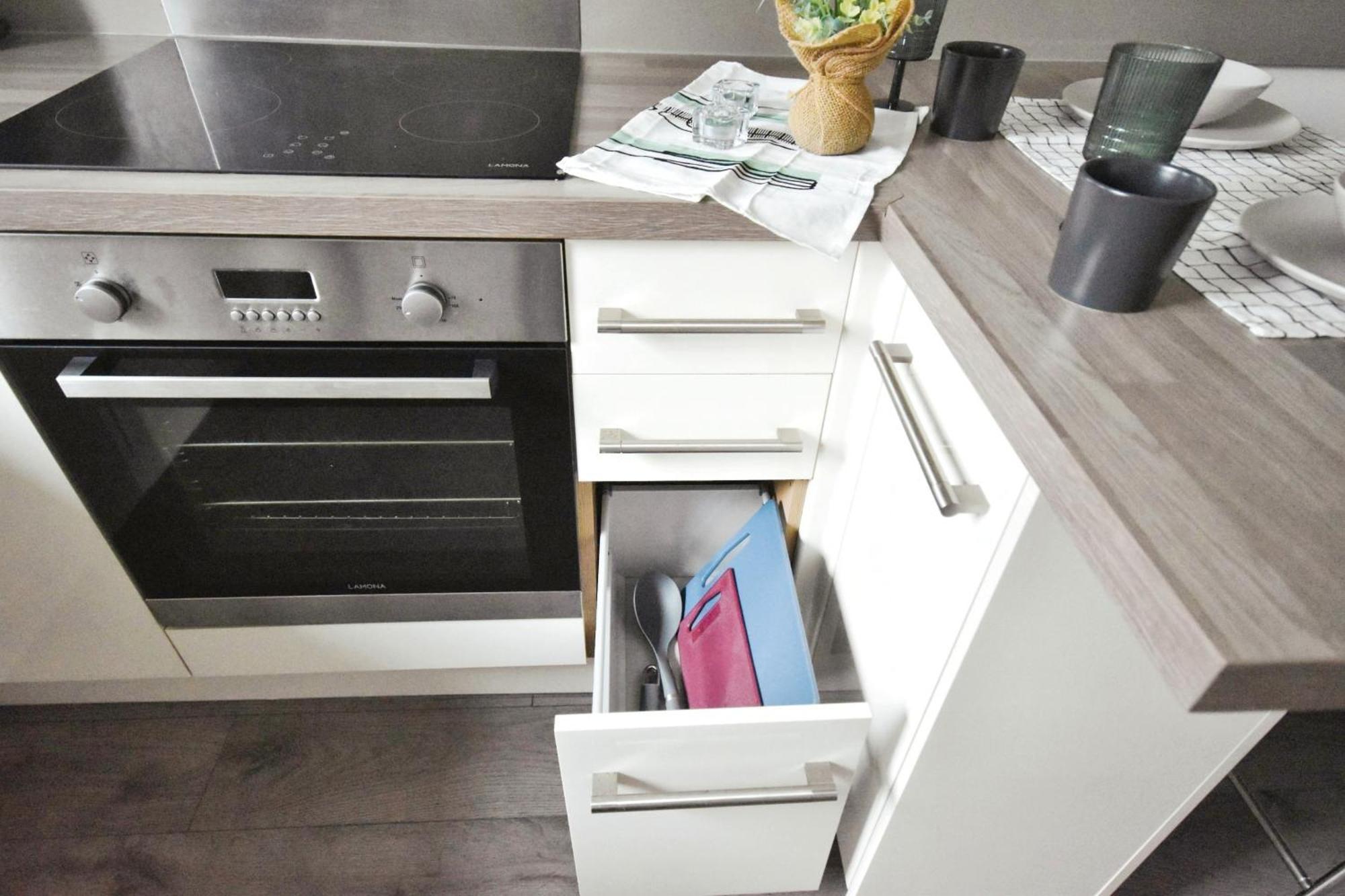Glasgow Modern Style Home , Separate Entrance ภายนอก รูปภาพ